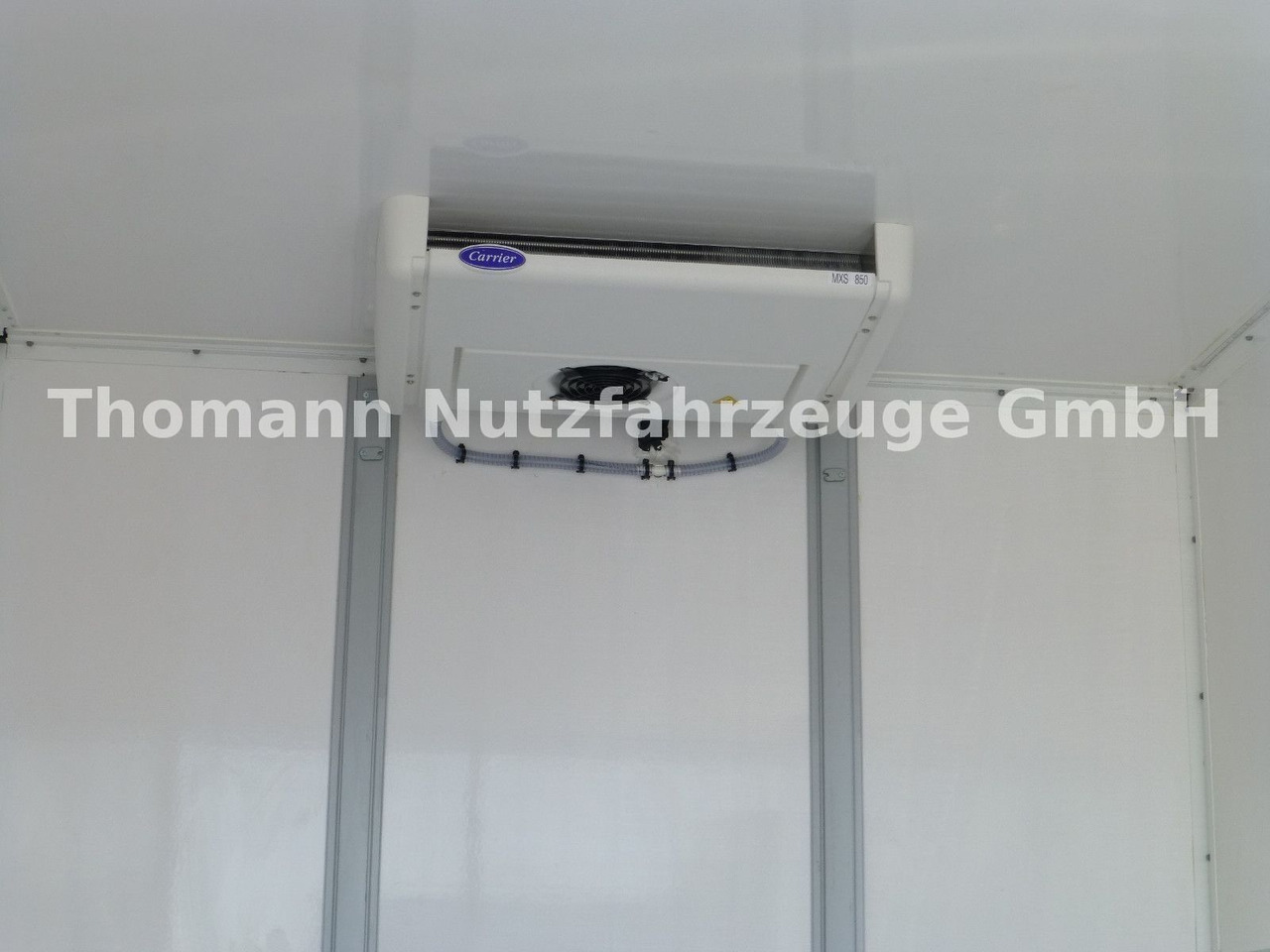 Furgoneta frigorifica Renault Master Kühlkoffer Xarios 300 GH mit LBW: foto 16