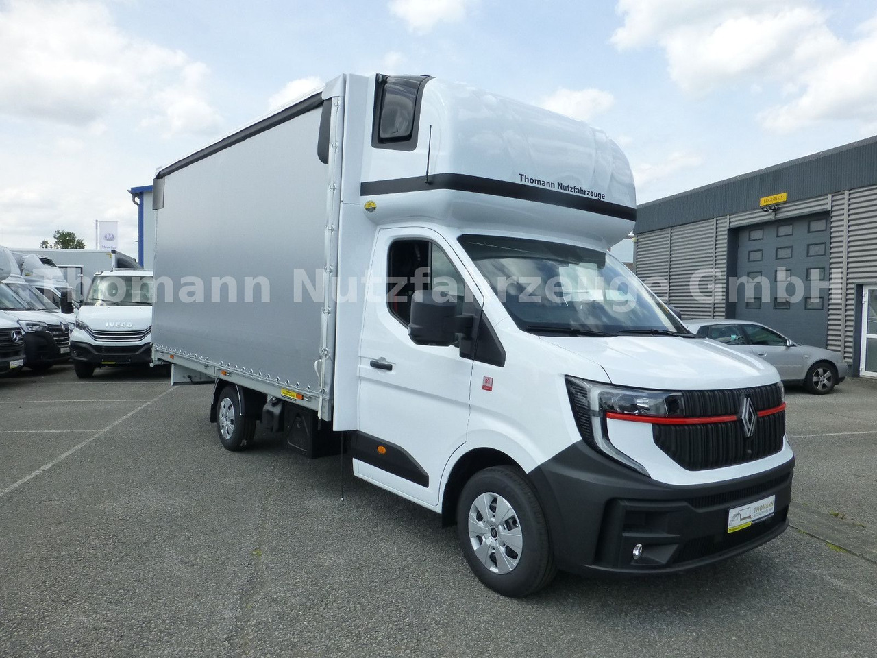 Renault NEW Master Pritsche Plane Schlafkabine - Furgoneta con lona: foto 1 Renault NEW Master Pritsche Plane Schlafkabine - Furgoneta con lona: foto 1