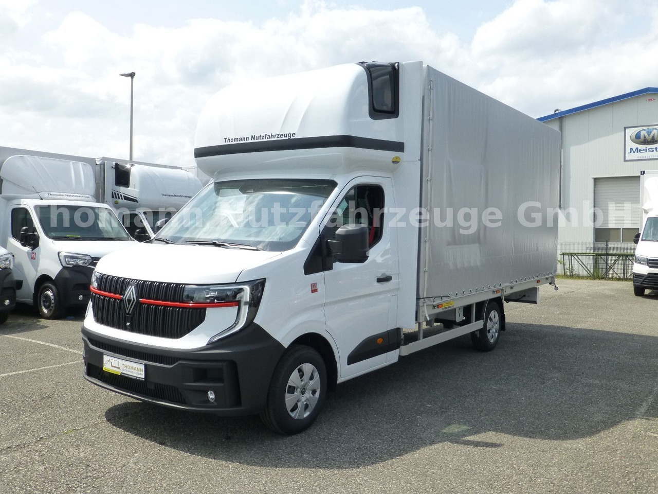 Renault NEW Master Pritsche Plane Schlafkabine - Furgoneta con lona: foto 5 Renault NEW Master Pritsche Plane Schlafkabine - Furgoneta con lona: foto 5