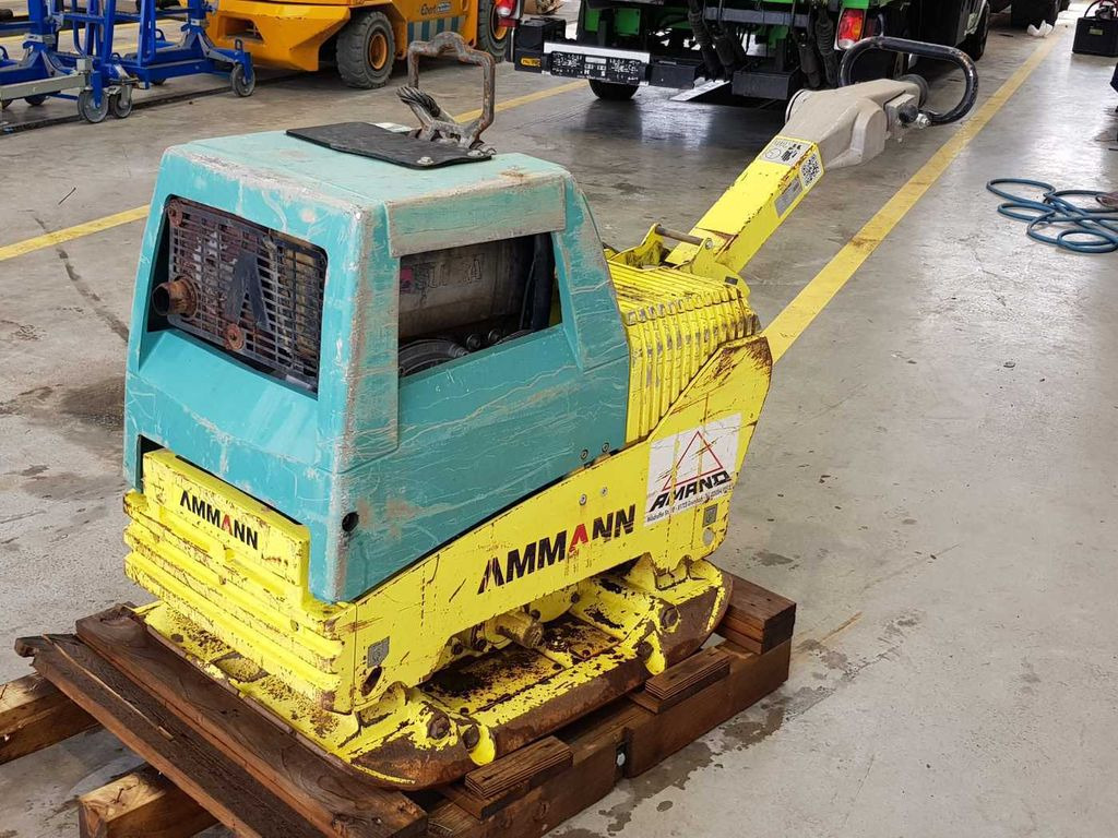 Ammann APH 6530 Rüttelplatte / 539kg / 2018 / Diesel - Plancha reversible: foto 5 Ammann APH 6530 Rüttelplatte / 539kg / 2018 / Diesel - Plancha reversible: foto 5