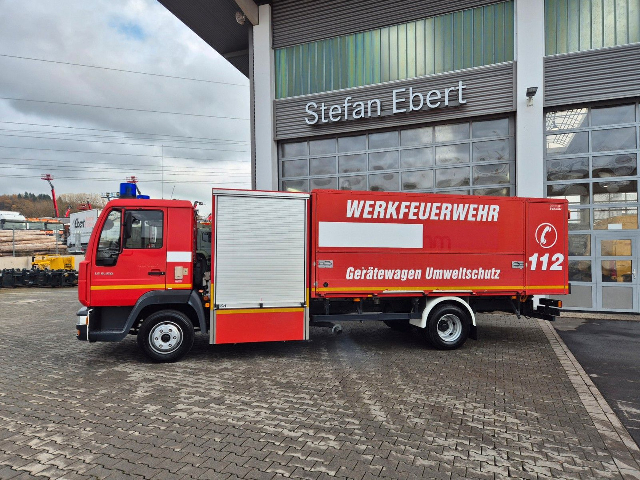 MAN LE 9.150 Feuerwehr Schmitz GW-6 Gerätewagen - Camión: foto 5 MAN LE 9.150 Feuerwehr Schmitz GW-6 Gerätewagen - Camión: foto 5