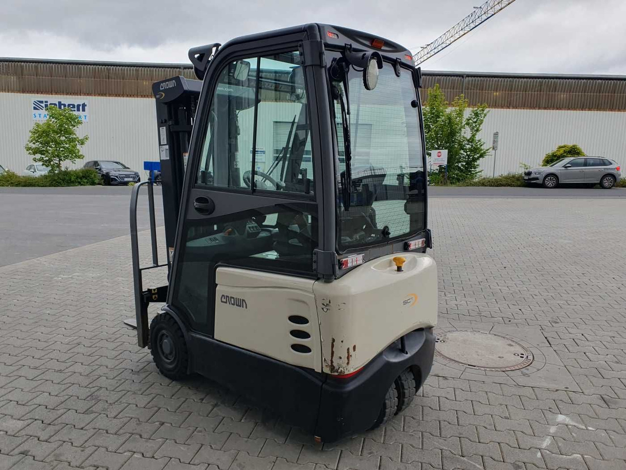 Crown SCT6020-1.3 /Triplex: 4.30m / SS / 1.185h! - Carretilla elevadora eléctrica: foto 5 Crown SCT6020-1.3 /Triplex: 4.30m / SS / 1.185h! - Carretilla elevadora eléctrica: foto 5