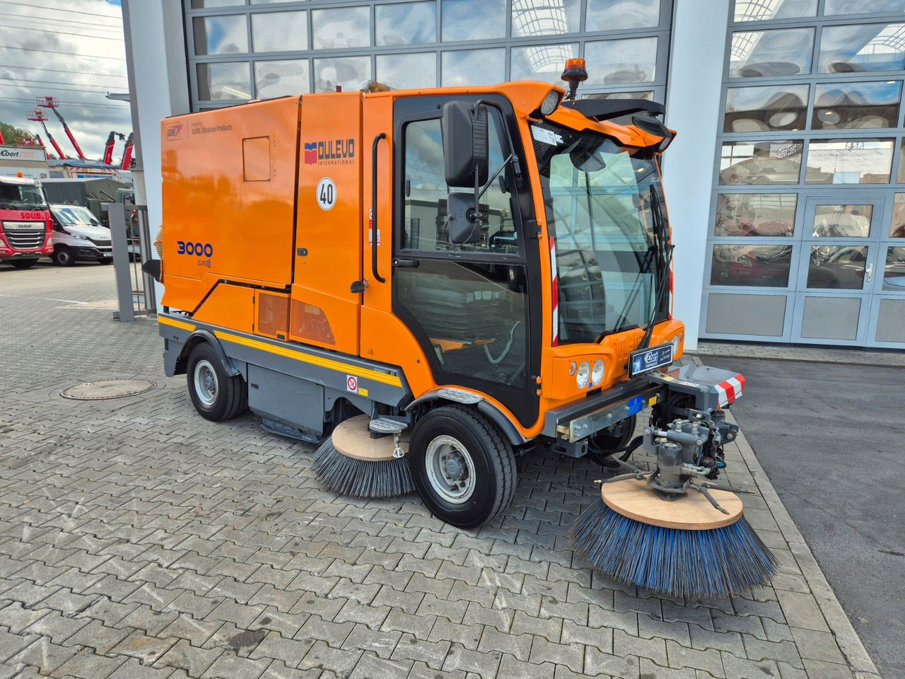 Dulevo 3000 T Revolution 5.134h - Barredora vial: foto 4 Dulevo 3000 T Revolution 5.134h - Barredora vial: foto 4