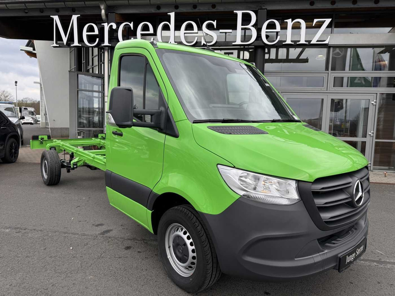 Mercedes-Benz Sprinter 317 CDI Fahrgestell 4325 Klima MBUX - Furgoneta: foto 1 Mercedes-Benz Sprinter 317 CDI Fahrgestell 4325 Klima MBUX - Furgoneta: foto 1