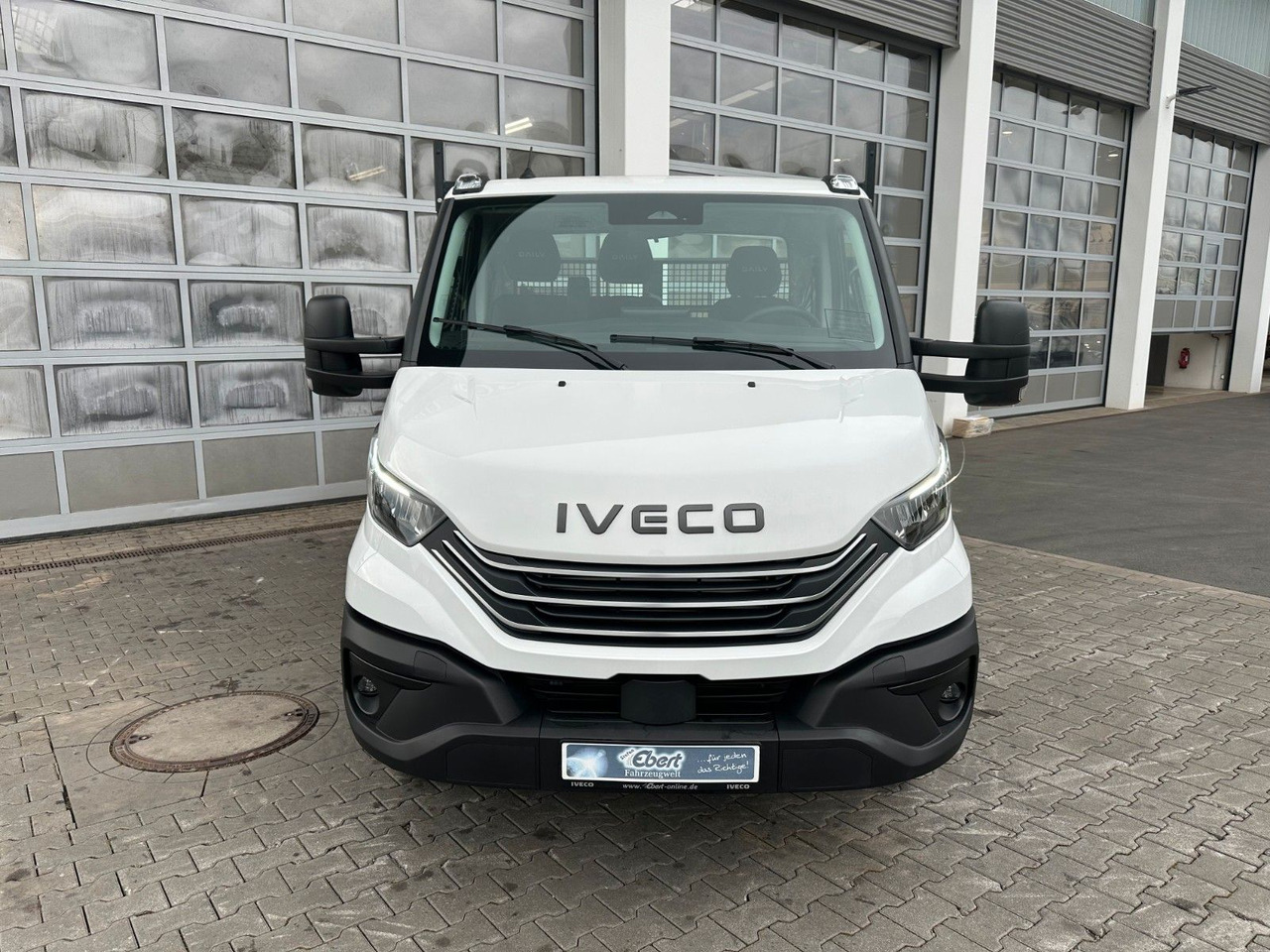 Iveco 70C18H 3-S.-Kipper Meiller *R3.450mm*2xAHK* - Furgoneta basculante: foto 2 Iveco 70C18H 3-S.-Kipper Meiller *R3.450mm*2xAHK* - Furgoneta basculante: foto 2