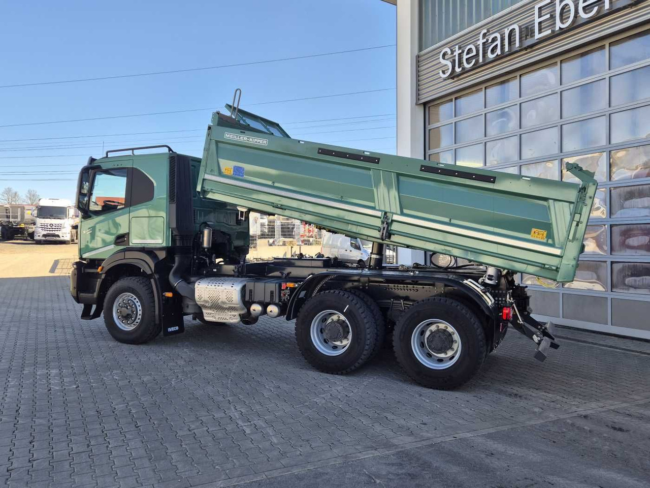 Iveco AT300X48Z HR OFF 6x6 Meiller-Kipper + Bordmatik - Camión volquete: foto 3 Iveco AT300X48Z HR OFF 6x6 Meiller-Kipper + Bordmatik - Camión volquete: foto 3