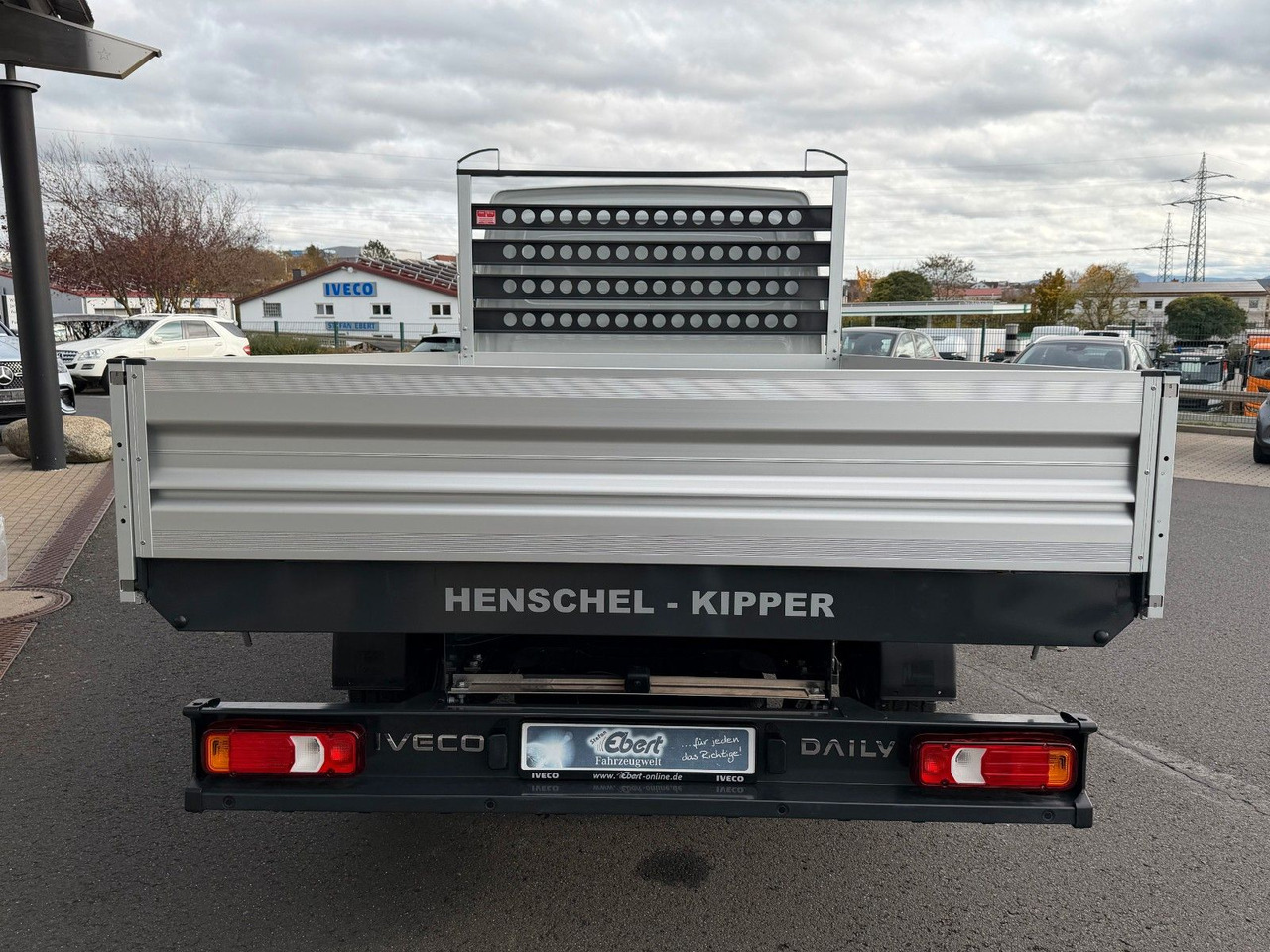 Iveco Daily 35S14 A8*R3.450mm*Automatik*Kamera*2Sitze* - Furgoneta basculante: foto 5 Iveco Daily 35S14 A8*R3.450mm*Automatik*Kamera*2Sitze* - Furgoneta basculante: foto 5