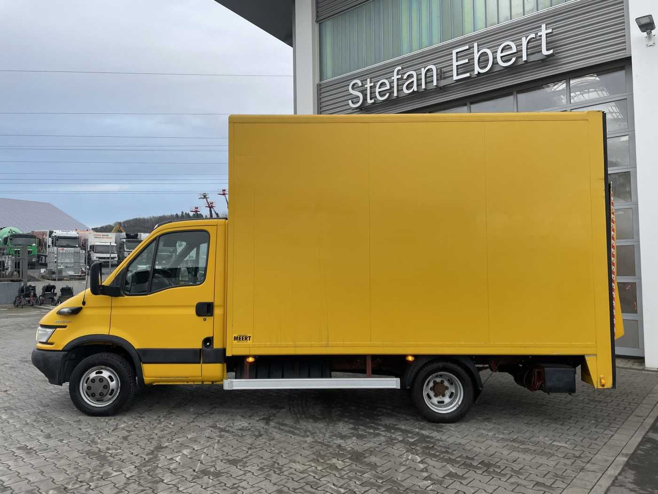 Iveco Daily 50C17 3.0L *Koffer*LBW*Klima* - Furgoneta caja cerrada: foto 2 Iveco Daily 50C17 3.0L *Koffer*LBW*Klima* - Furgoneta caja cerrada: foto 2
