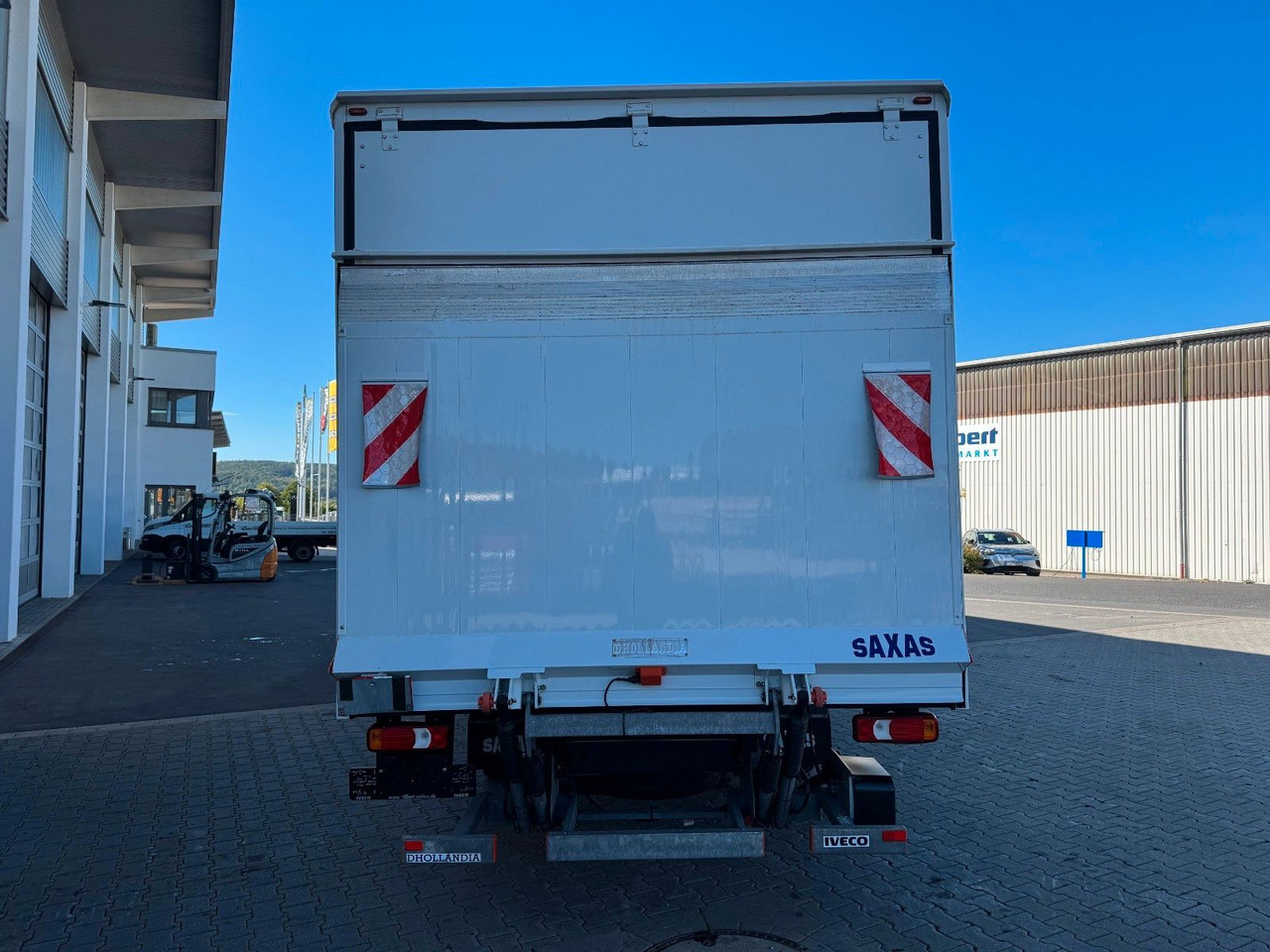 Iveco Daily 70C18 A8 *Koffer*LBW*Automatik* - Furgoneta caja cerrada: foto 4 Iveco Daily 70C18 A8 *Koffer*LBW*Automatik* - Furgoneta caja cerrada: foto 4