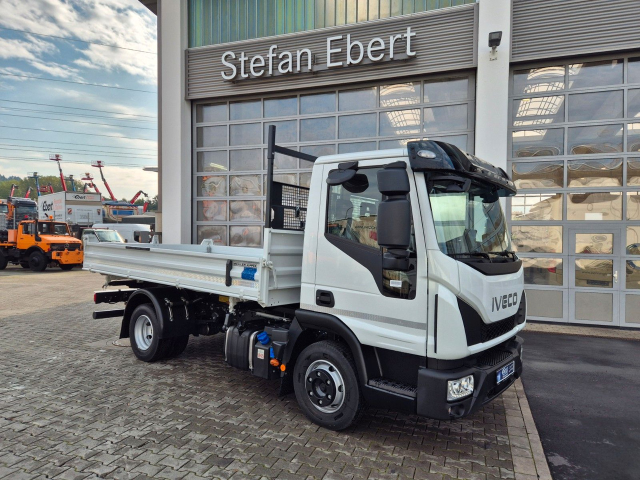 Iveco Eurocargo ML80E21 Meiller 2x AHK 3 Sitze Klima - Furgoneta basculante: foto 5 Iveco Eurocargo ML80E21 Meiller 2x AHK 3 Sitze Klima - Furgoneta basculante: foto 5