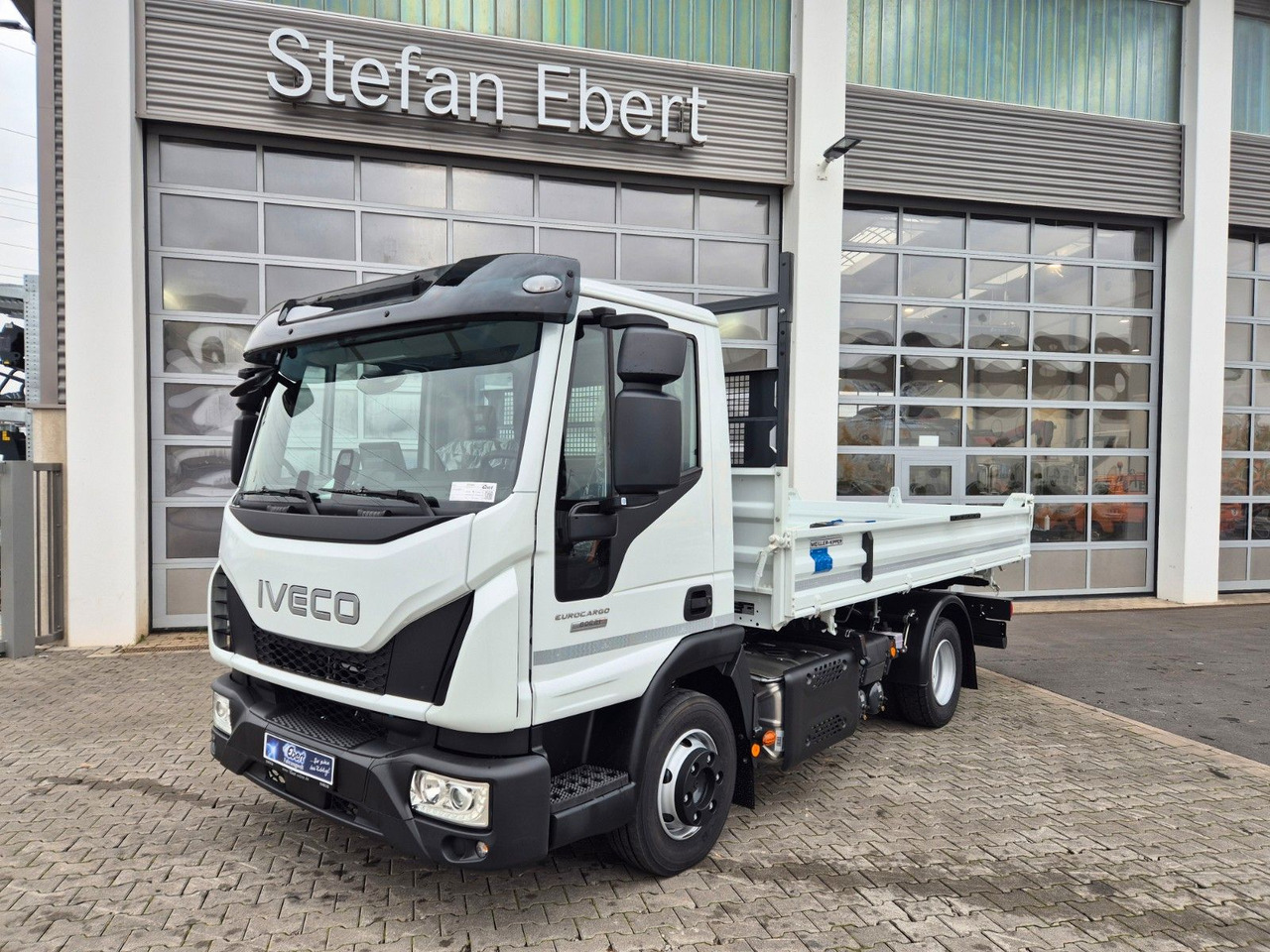 Iveco Eurocargo ML80E21 Meiller Kipper 2x AHK 3 Sitze - Furgoneta basculante: foto 2 Iveco Eurocargo ML80E21 Meiller Kipper 2x AHK 3 Sitze - Furgoneta basculante: foto 2