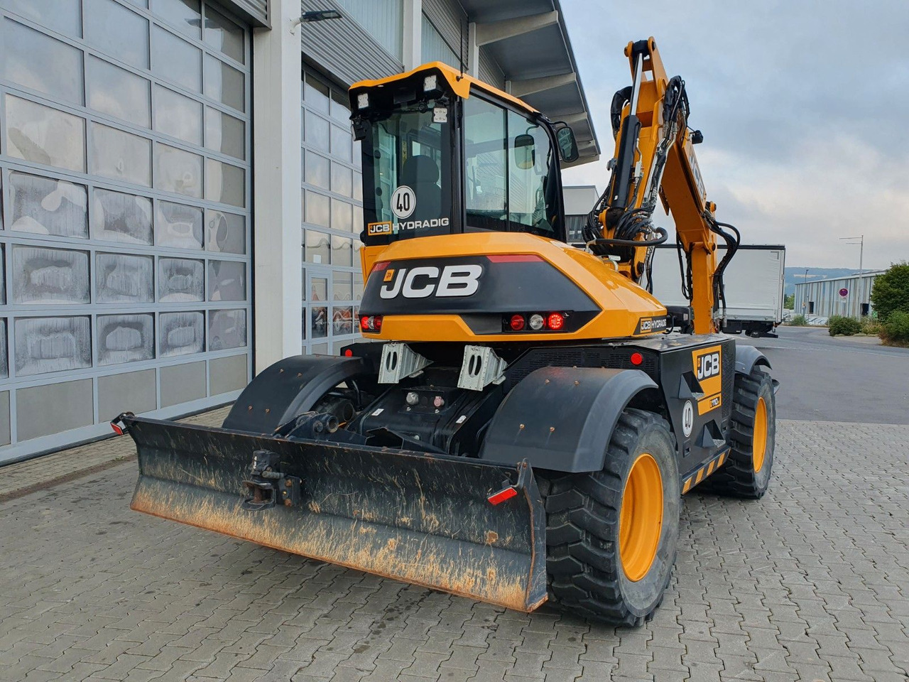 JCB Hydradig 110W / Pratzen / nur 572h! / 2023 - Excavadora de ruedas: foto 3 JCB Hydradig 110W / Pratzen / nur 572h! / 2023 - Excavadora de ruedas: foto 3