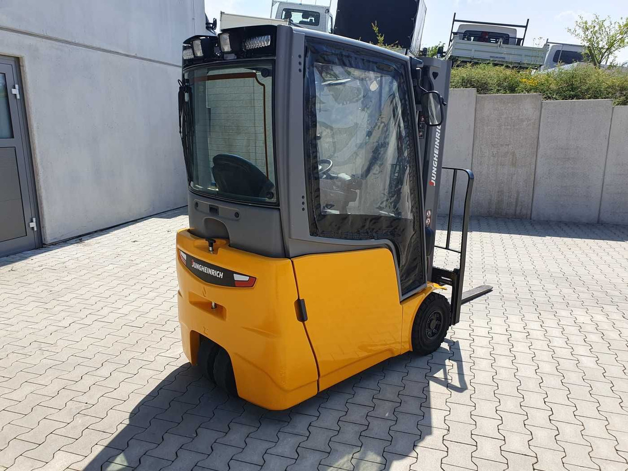 Jungheinrich EFG 215 / Triplex 4.25m / SS / nur 1.680h / 2021 - Carretilla elevadora eléctrica: foto 3 Jungheinrich EFG 215 / Triplex 4.25m / SS / nur 1.680h / 2021 - Carretilla elevadora eléctrica: foto 3