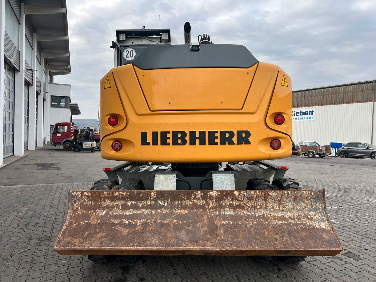 Liebherr A 910 C Litronic / 2.381h / SW33 - Excavadora de ruedas: foto 5 Liebherr A 910 C Litronic / 2.381h / SW33 - Excavadora de ruedas: foto 5