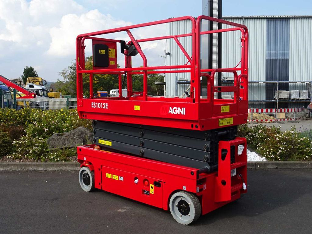 Magni ES1012E Scherenbühne // 10m Arbeitshöhe - Plataforma de tijeras: foto 3 Magni ES1012E Scherenbühne // 10m Arbeitshöhe - Plataforma de tijeras: foto 3