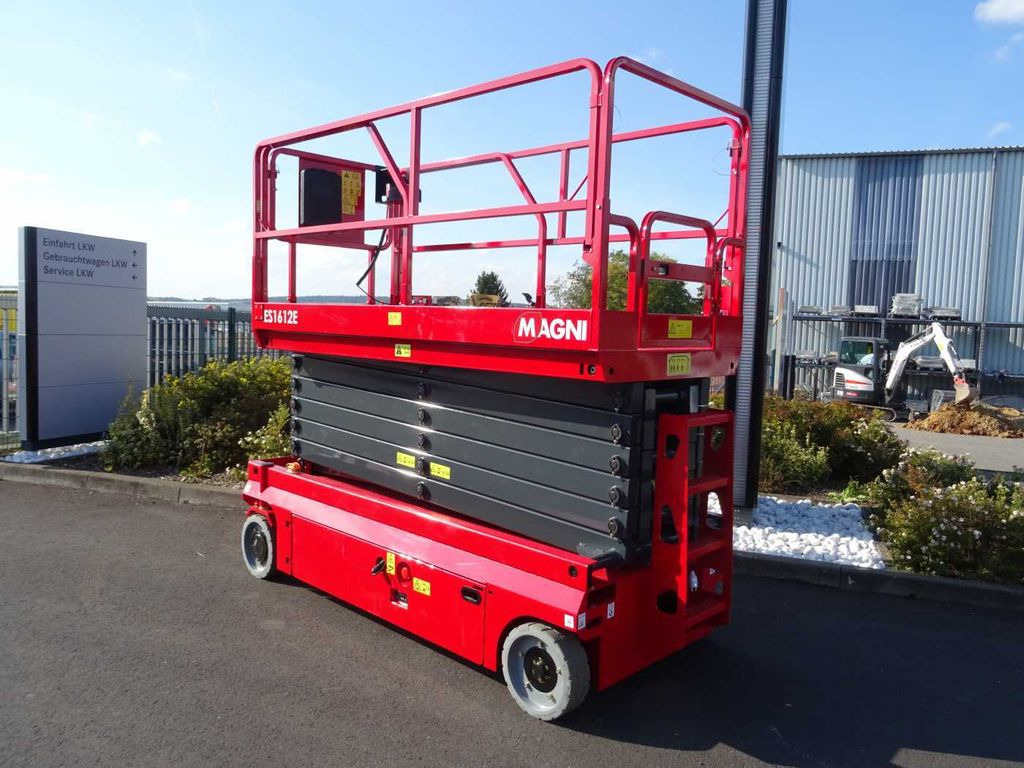 Magni ES1612E Scherenbühne // 15.7m Arbeitshöhe - Plataforma de tijeras: foto 4 Magni ES1612E Scherenbühne // 15.7m Arbeitshöhe - Plataforma de tijeras: foto 4