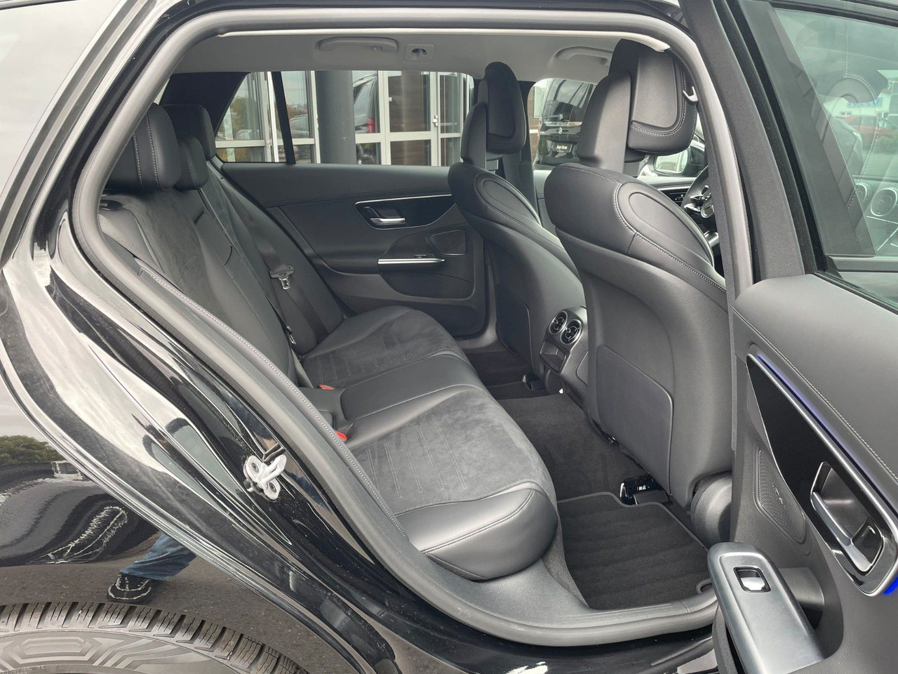 Coche familiar Mercedes-Benz C 200 d T AMG+Night+360°+Digital+Memory+Keyless: foto 7 Coche familiar Mercedes-Benz C 200 d T AMG+Night+360°+Digital+Memory+Keyless: foto 7