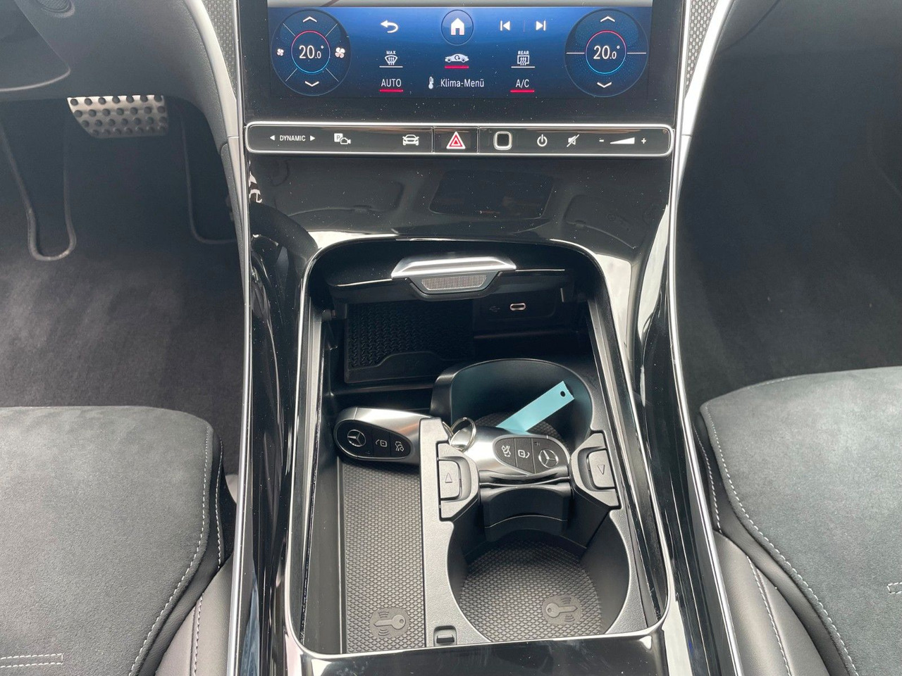 Coche familiar Mercedes-Benz C 200 d T AMG+Night+360°+Digital+Memory+Keyless: foto 20 Coche familiar Mercedes-Benz C 200 d T AMG+Night+360°+Digital+Memory+Keyless: foto 20