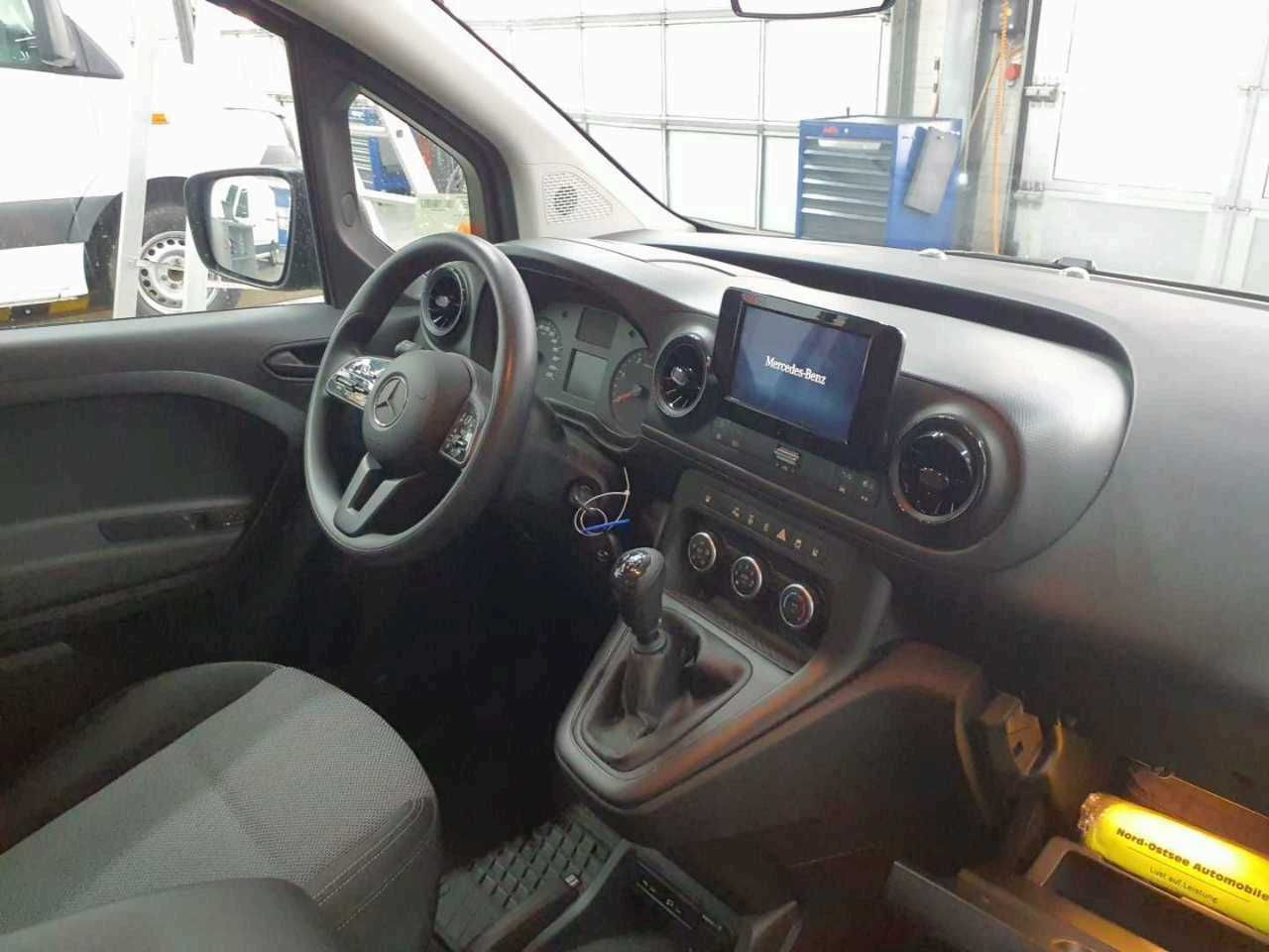 Mercedes-Benz Citan 110 CDI Klima Kamera MBUX Tempomat - Furgoneta pequeña: foto 5 Mercedes-Benz Citan 110 CDI Klima Kamera MBUX Tempomat - Furgoneta pequeña: foto 5