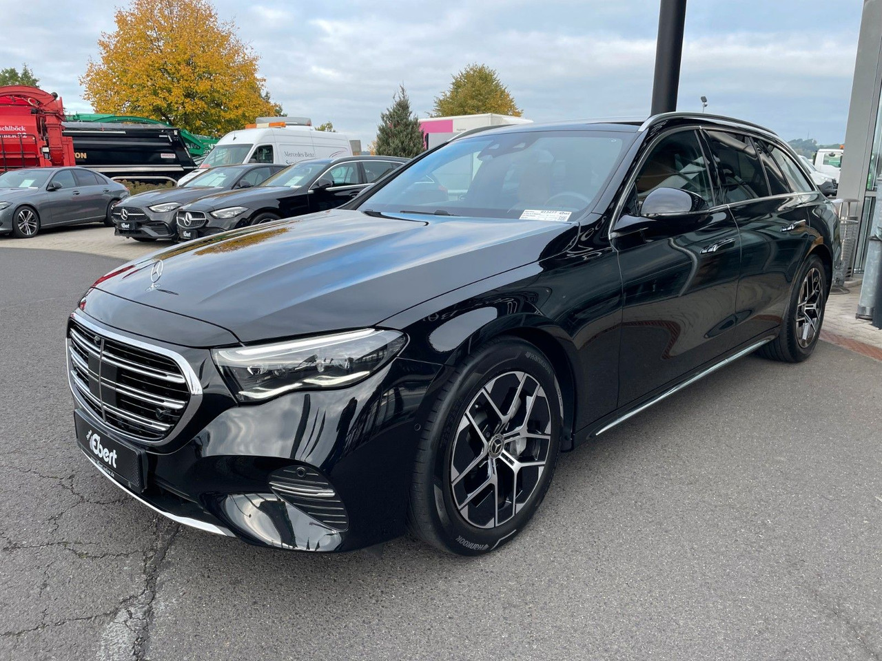 Mercedes-Benz E 220 d T Exclusive Nappa+AHK+360°+Burm+Sitzklim - Coche familiar: foto 3 Mercedes-Benz E 220 d T Exclusive Nappa+AHK+360°+Burm+Sitzklim - Coche familiar: foto 3
