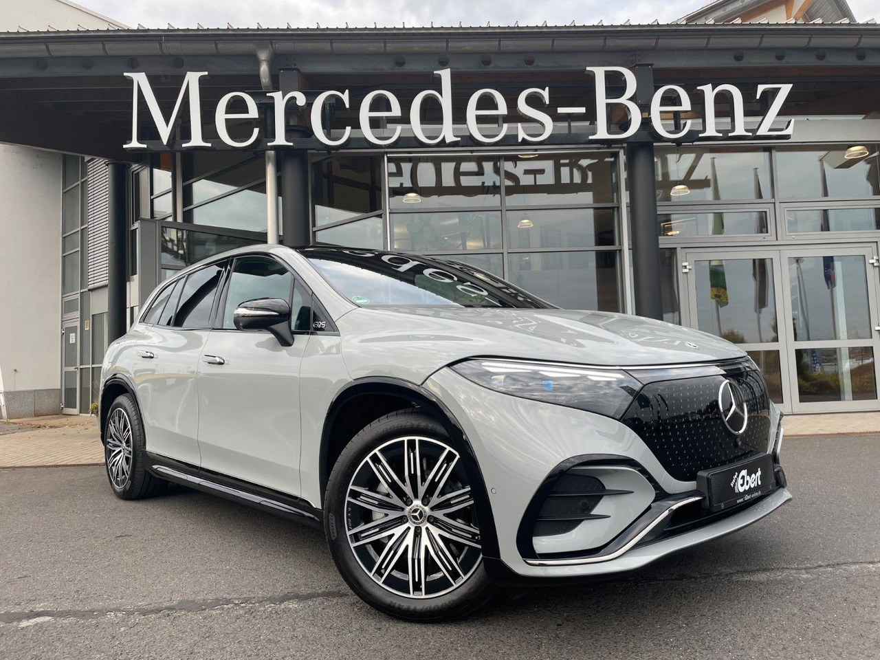 Mercedes-Benz EQS SUV 580 AMG DigL+AIR+HUD+Hyper+Burm+Pano - SUV/ Todoterreno: foto 1 Mercedes-Benz EQS SUV 580 AMG DigL+AIR+HUD+Hyper+Burm+Pano - SUV/ Todoterreno: foto 1