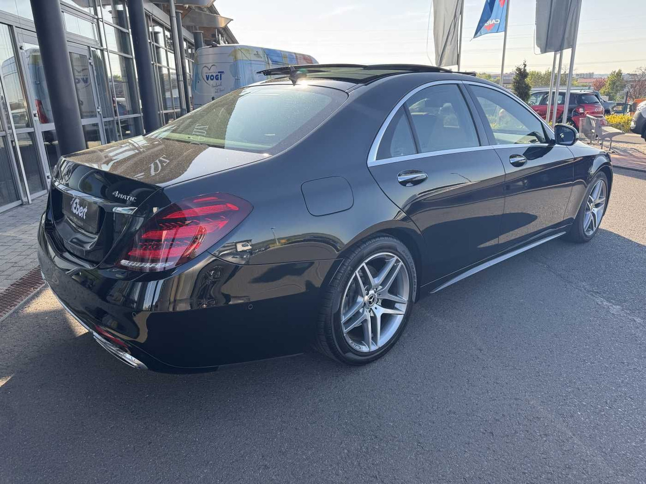 Mercedes-Benz S 400d 4M AMG+Pano+Burm+Distr+Massage+ HUD - Coche: foto 4 Mercedes-Benz S 400d 4M AMG+Pano+Burm+Distr+Massage+ HUD - Coche: foto 4
