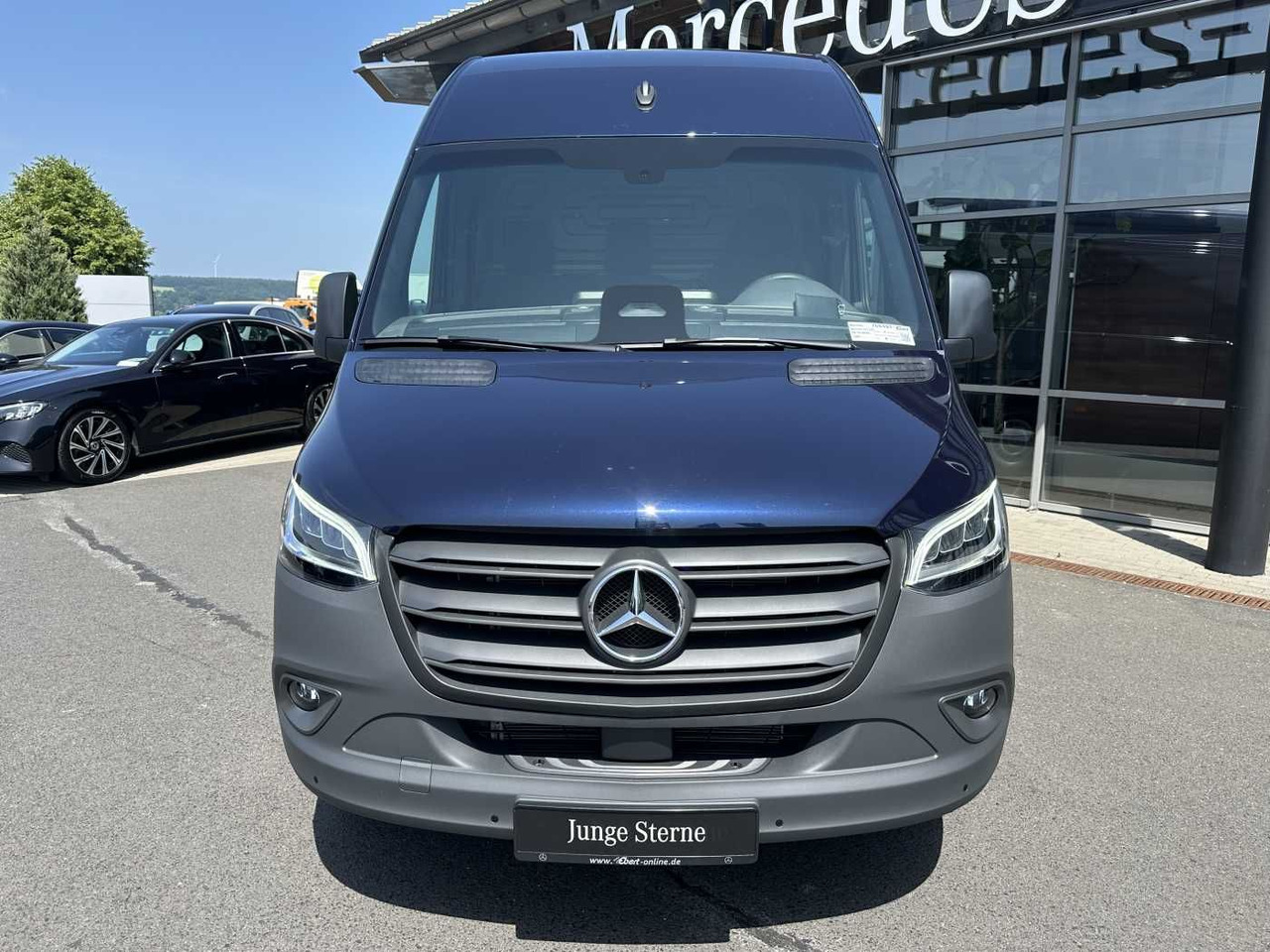 Mercedes-Benz Sprinter 317 CDI 3665 9G Klima Kamera MBUX LED - Furgón: foto 2 Mercedes-Benz Sprinter 317 CDI 3665 9G Klima Kamera MBUX LED - Furgón: foto 2