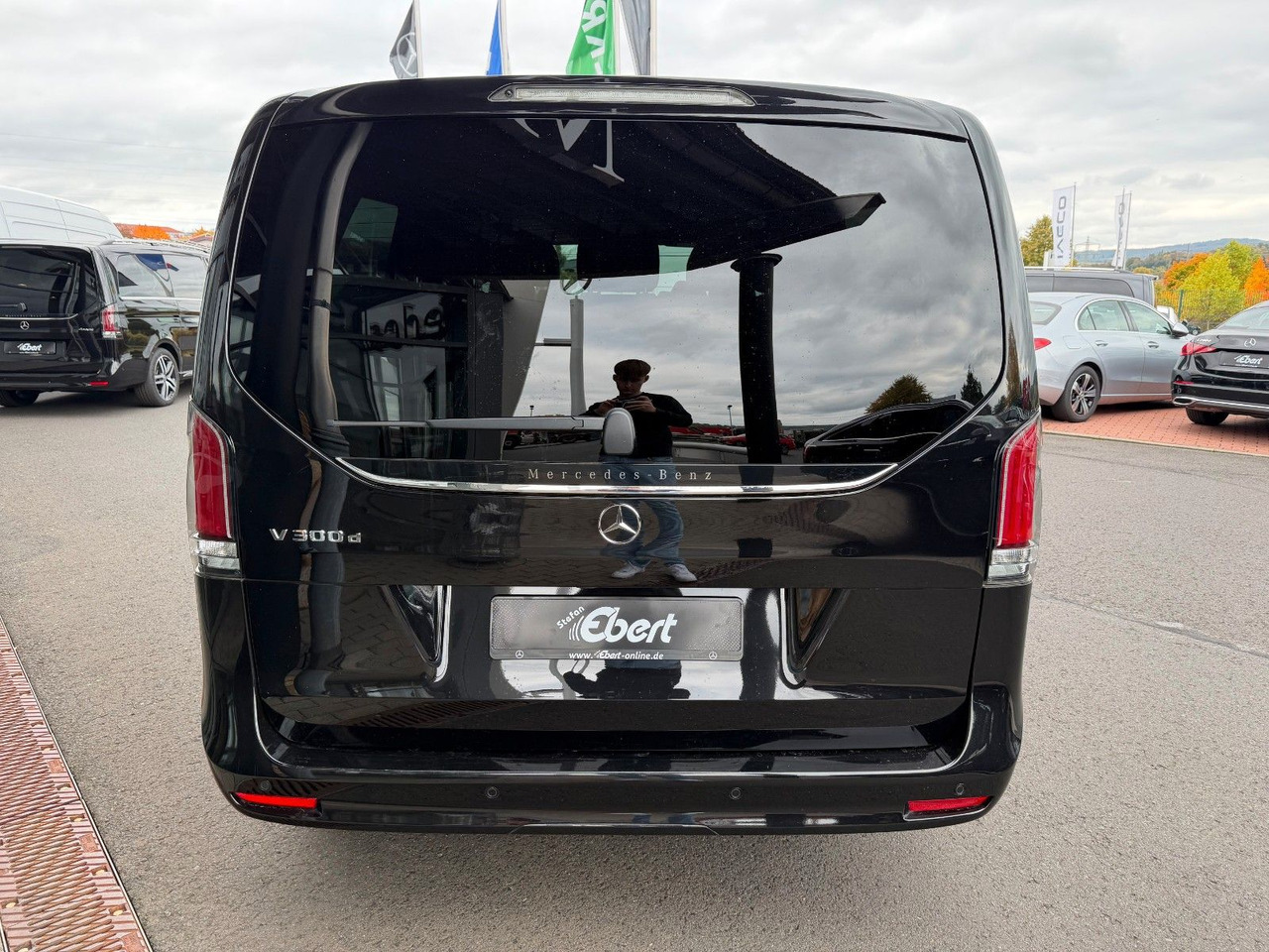 Mercedes-Benz V 300 d AVANTGARDE Extralang 360Kamera Standh - Coche familiar: foto 5 Mercedes-Benz V 300 d AVANTGARDE Extralang 360Kamera Standh - Coche familiar: foto 5
