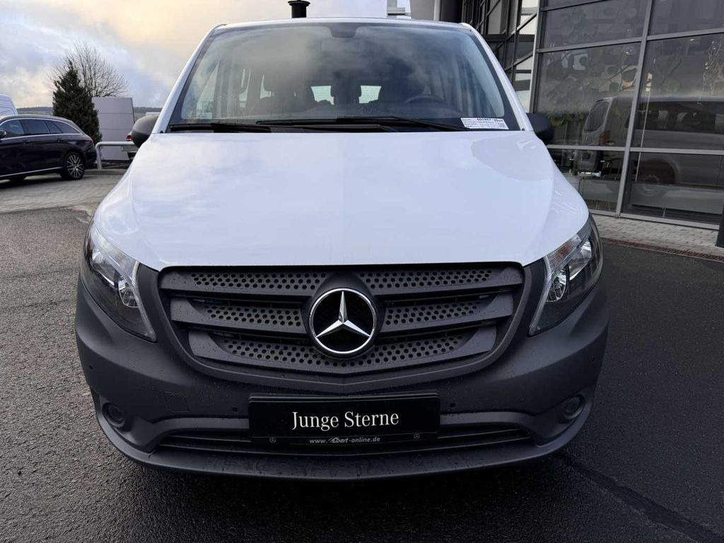 Mercedes-Benz Vito 114 CDI Tourer Extral. Navi AHK PARKTRONIC - Minibús, Furgoneta de pasajeros: foto 2 Mercedes-Benz Vito 114 CDI Tourer Extral. Navi AHK PARKTRONIC - Minibús, Furgoneta de pasajeros: foto 2