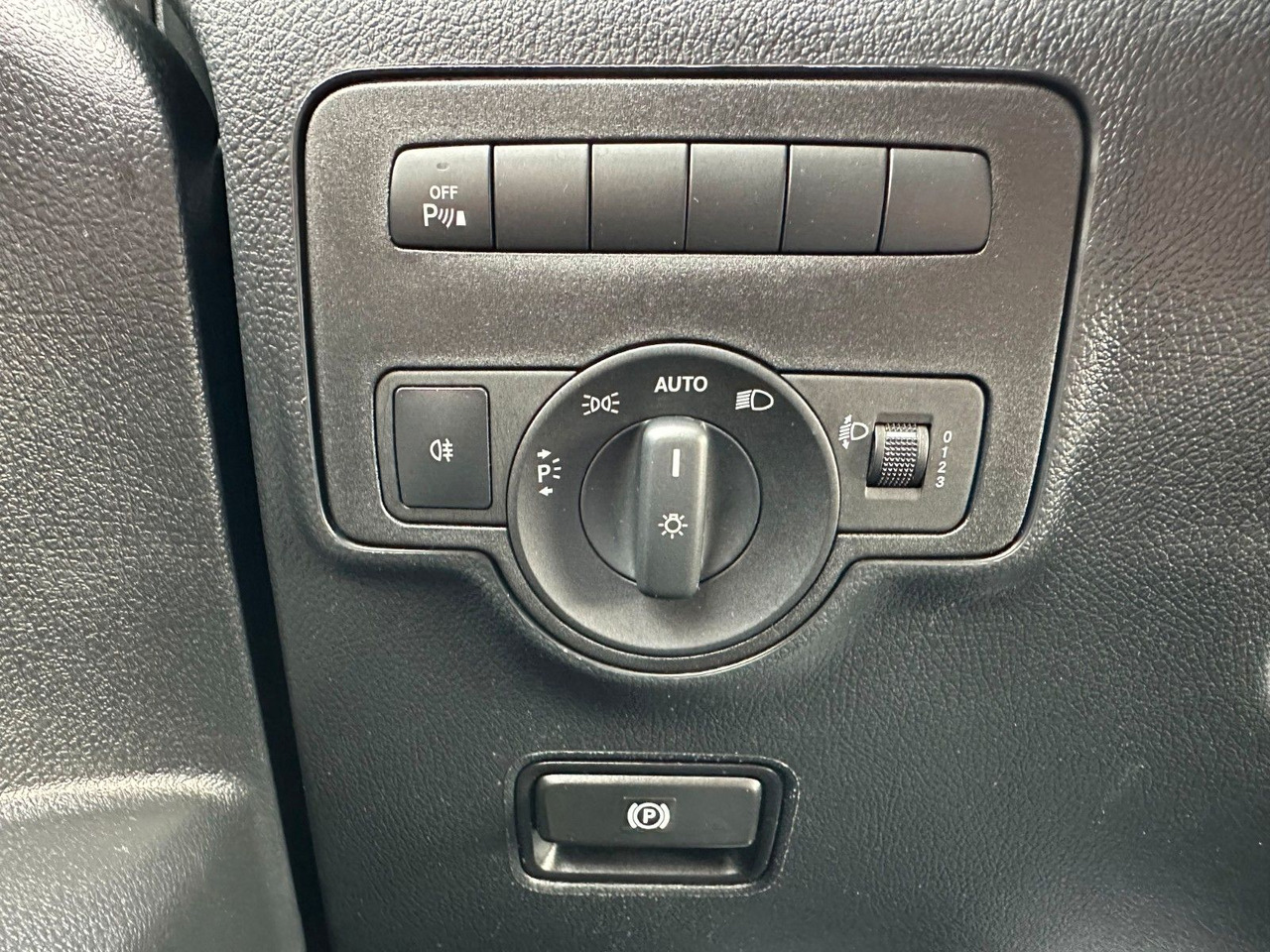 Furgoneta pequeña Mercedes-Benz Vito 116 CDI Extralang Klima Kamera SHZ: foto 19
