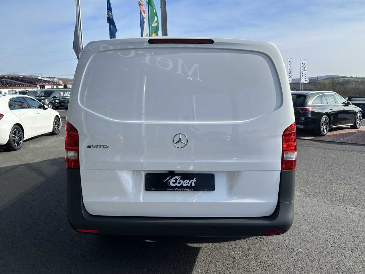 Mercedes-Benz eVito 112 Klima Kamera Audio 30 Sitzheiz Tempom. - Furgoneta pequeña, Furgoneta eléctrica: foto 5 Mercedes-Benz eVito 112 Klima Kamera Audio 30 Sitzheiz Tempom. - Furgoneta pequeña, Furgoneta eléctrica: foto 5
