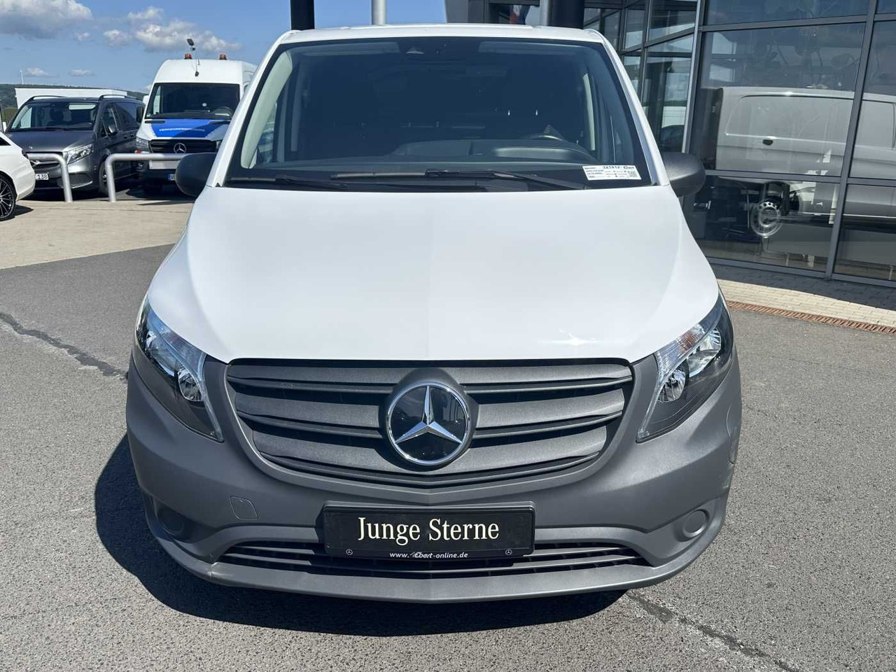 Mercedes-Benz eVito 112 Klima Kamera Navi SHZ Tempomat - Furgoneta pequeña, Furgoneta eléctrica: foto 2 Mercedes-Benz eVito 112 Klima Kamera Navi SHZ Tempomat - Furgoneta pequeña, Furgoneta eléctrica: foto 2