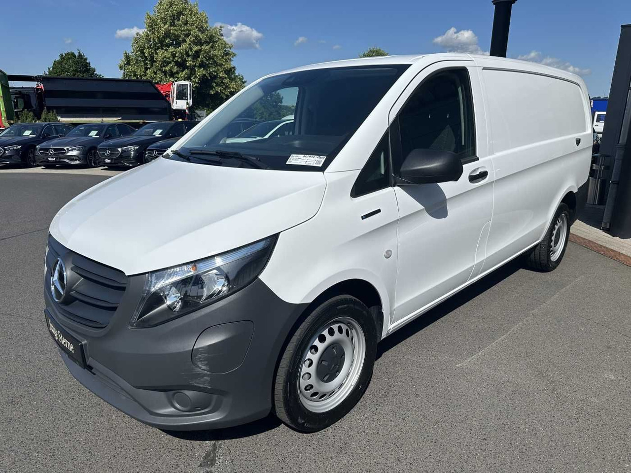 Mercedes-Benz eVito 112 Klima Kamera Navi SHZ Tempomat - Furgoneta pequeña, Furgoneta eléctrica: foto 3 Mercedes-Benz eVito 112 Klima Kamera Navi SHZ Tempomat - Furgoneta pequeña, Furgoneta eléctrica: foto 3