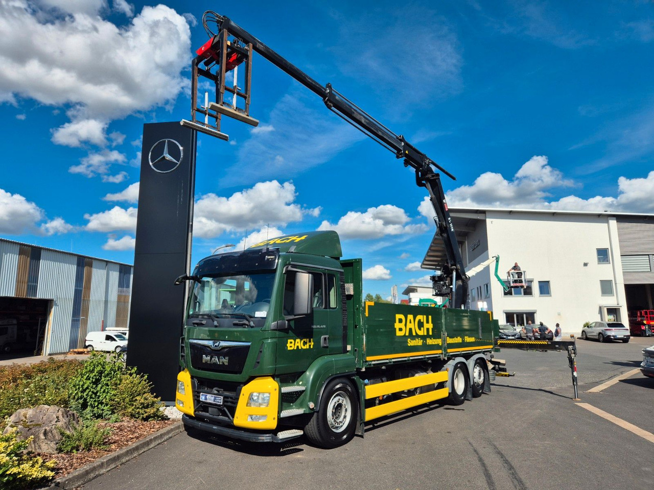 MAN TGS 26.420 6x2-4 LL Hiab 177K PRO 2 Stück - Otra maquinaria: foto 1 MAN TGS 26.420 6x2-4 LL Hiab 177K PRO 2 Stück - Otra maquinaria: foto 1