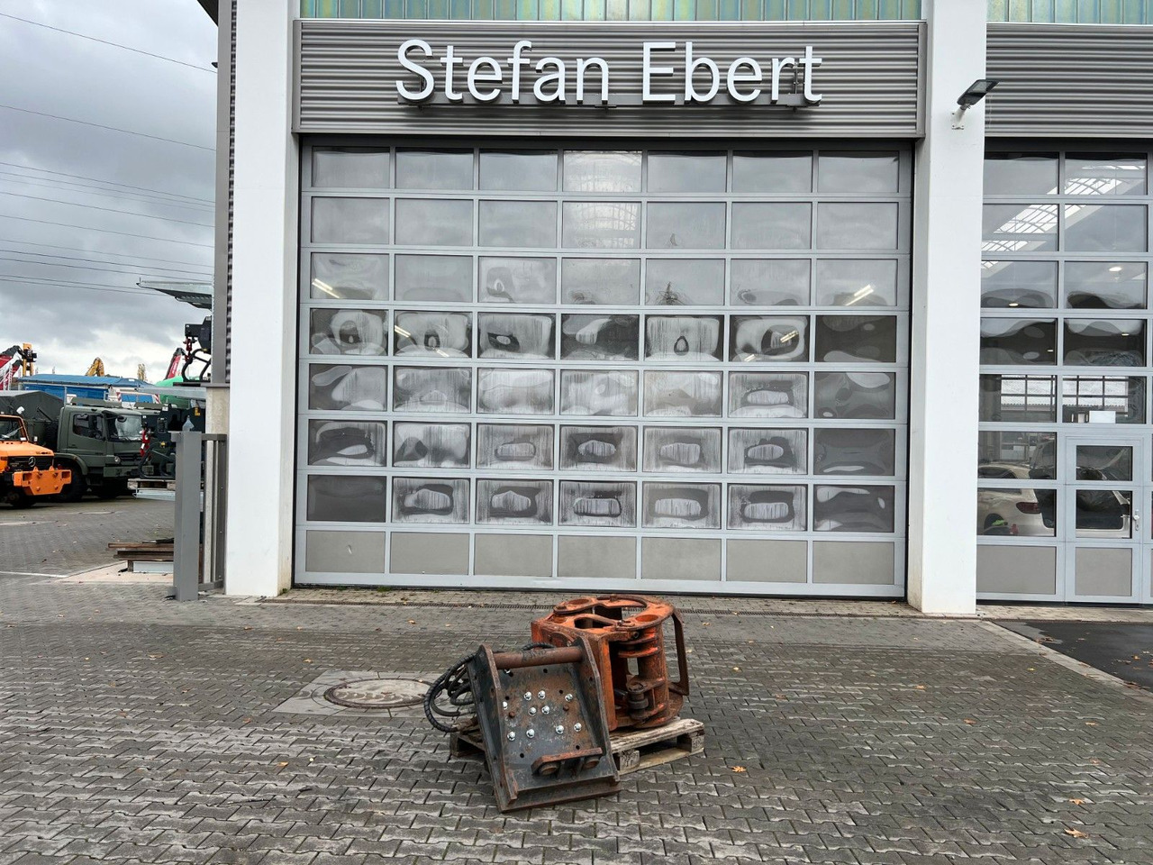 Pendelgreifer / Greifer / MS21 MS25 / Rotator - Pinza de manipulación: foto 1 Pendelgreifer / Greifer / MS21 MS25 / Rotator - Pinza de manipulación: foto 1