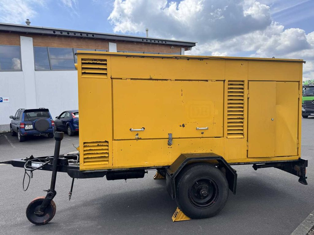 Bay 406201/1 Stromerzeuger 35kVA 1.967h Deutz - Remolque: foto 5 Bay 406201/1 Stromerzeuger 35kVA 1.967h Deutz - Remolque: foto 5