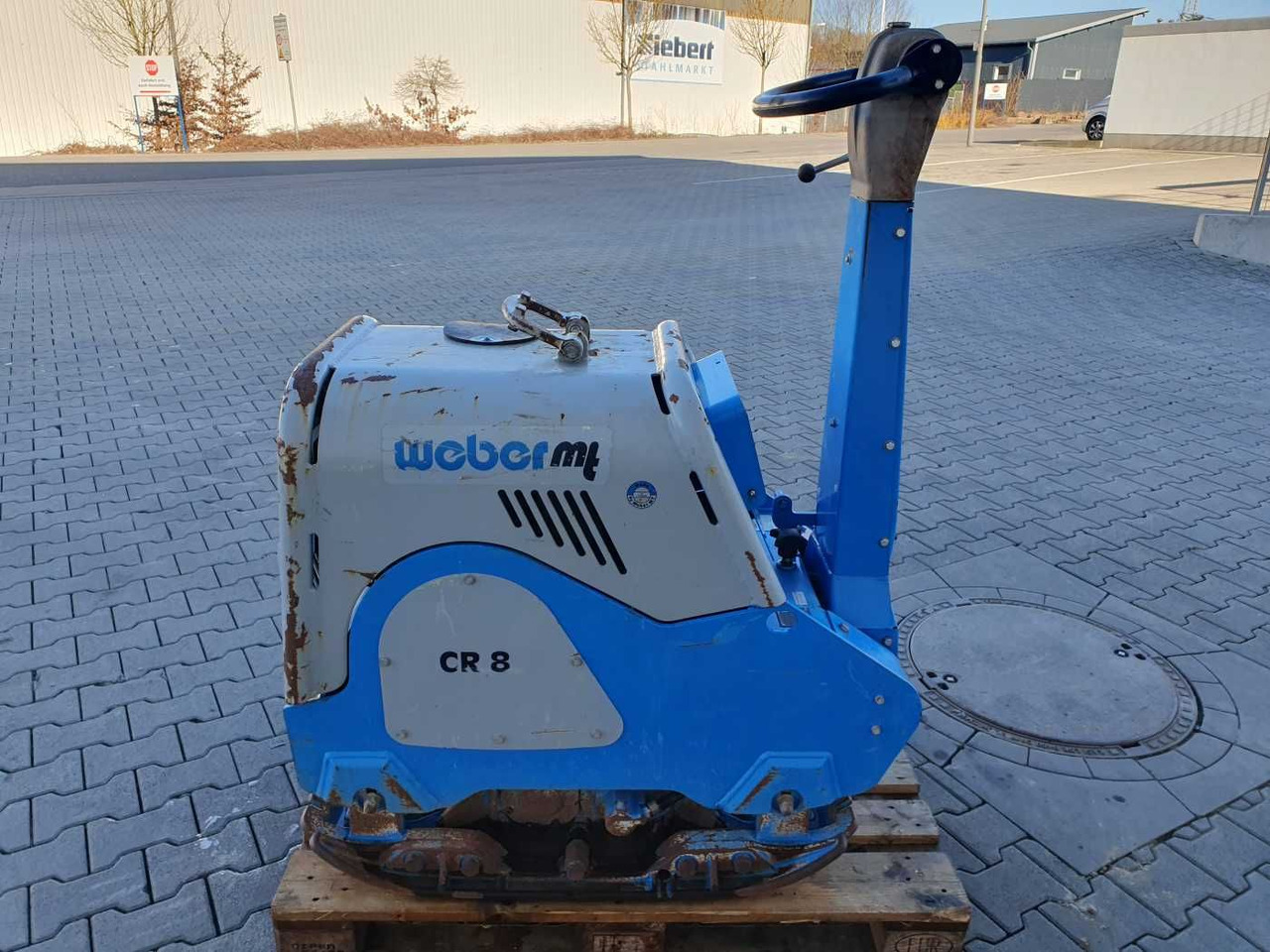 Leasing de  Weber CR 8 Hatz-Diesel 601kg Rüttelplatte 117 h Weber CR 8 Hatz-Diesel 601kg Rüttelplatte 117 h: foto 6