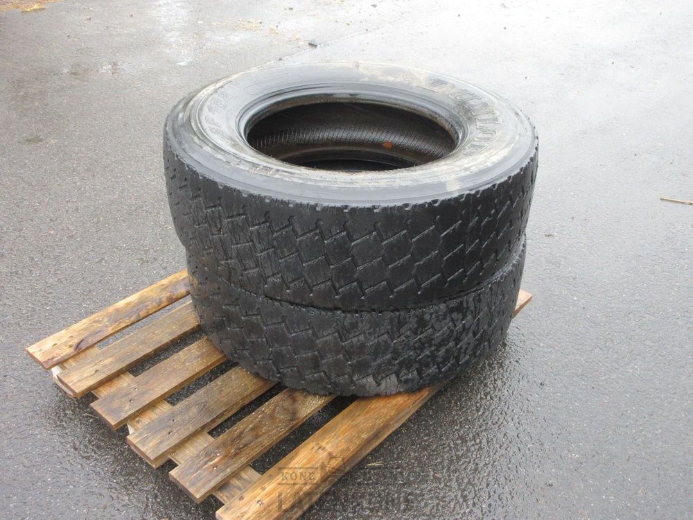 Dunlop 315/70 R22,5 renkaat 2kpl - Neumático para Maquinaria de construcción: foto 4 Dunlop 315/70 R22,5 renkaat 2kpl - Neumático para Maquinaria de construcción: foto 4