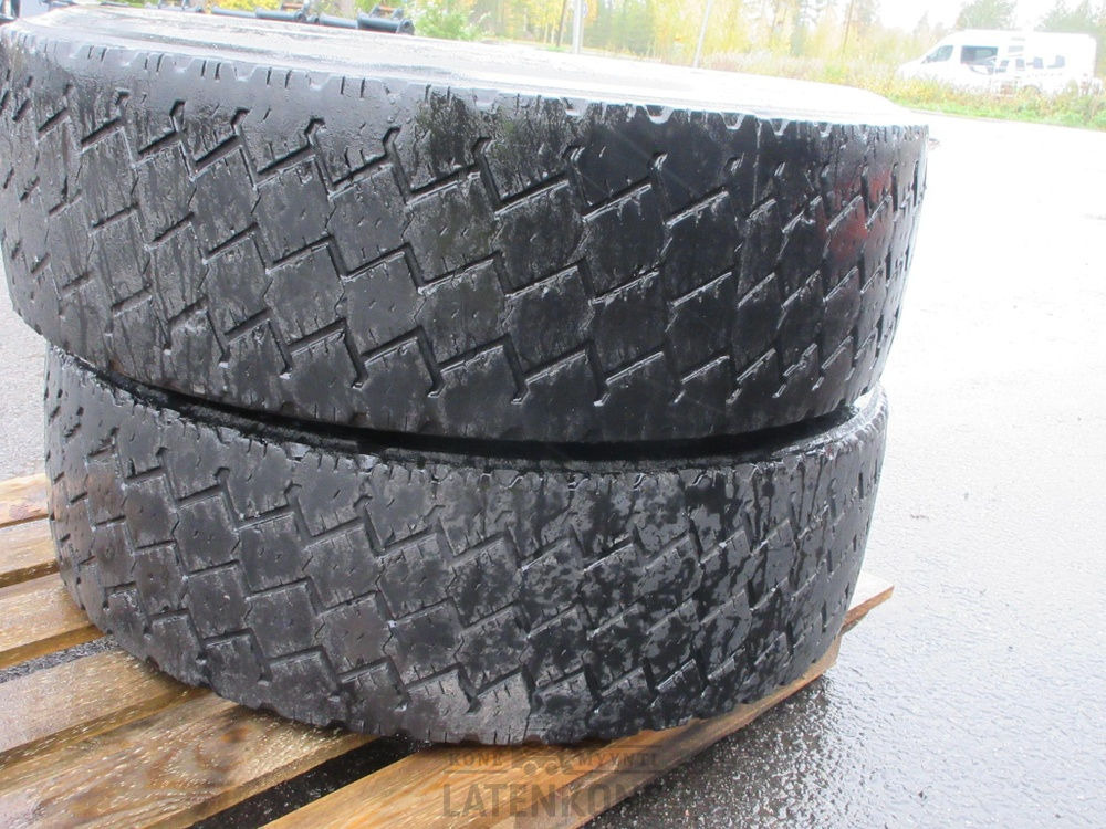 Dunlop 315/70 R22,5 renkaat 2kpl - Neumático para Maquinaria de construcción: foto 5 Dunlop 315/70 R22,5 renkaat 2kpl - Neumático para Maquinaria de construcción: foto 5
