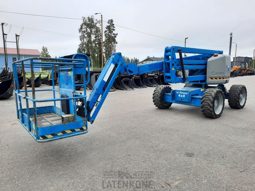 Genie Z-51/30J RT 4x4 Kuukulkija - Plataforma articulada: foto 4 Genie Z-51/30J RT 4x4 Kuukulkija - Plataforma articulada: foto 4