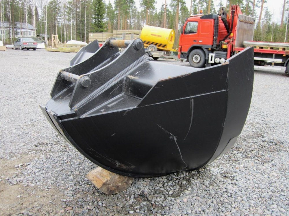 Laten Metsäojakauha 900L S60 - Cazo para Maquinaria de construcción: foto 4 Laten Metsäojakauha 900L S60 - Cazo para Maquinaria de construcción: foto 4