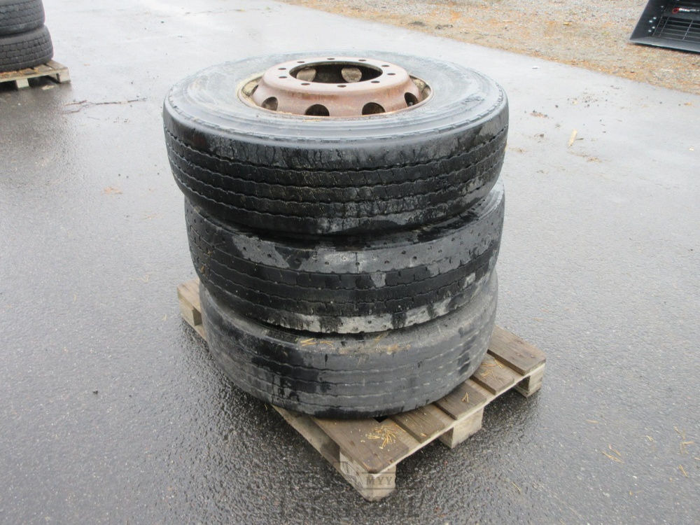 Renkaat vanteilla 295/80 R22,5 3kpl - Rueda completa para Maquinaria de construcción: foto 1 Renkaat vanteilla 295/80 R22,5 3kpl - Rueda completa para Maquinaria de construcción: foto 1