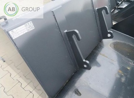 Inter-Tech bucket universal 1,4 m, SL34 - Cazo cargador: foto 2 Inter-Tech bucket universal 1,4 m, SL34 - Cazo cargador: foto 2