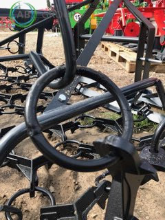 Metal-Technik meadow harrow 3 m - Rastra de cadenas: foto 3 Metal-Technik meadow harrow 3 m - Rastra de cadenas: foto 3