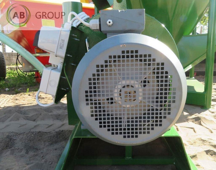 Mrol rozdrabniacz bijakowy ssąco-tłoczący H122 (11kW) - Equipo poscosecha: foto 4 Mrol rozdrabniacz bijakowy ssąco-tłoczący H122 (11kW) - Equipo poscosecha: foto 4