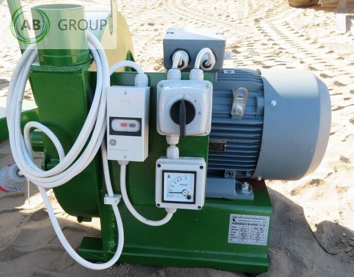 Mrol rozdrabniacz bijakowy ssąco-tłoczący H122 (11kW) - Equipo poscosecha: foto 1 Mrol rozdrabniacz bijakowy ssąco-tłoczący H122 (11kW) - Equipo poscosecha: foto 1