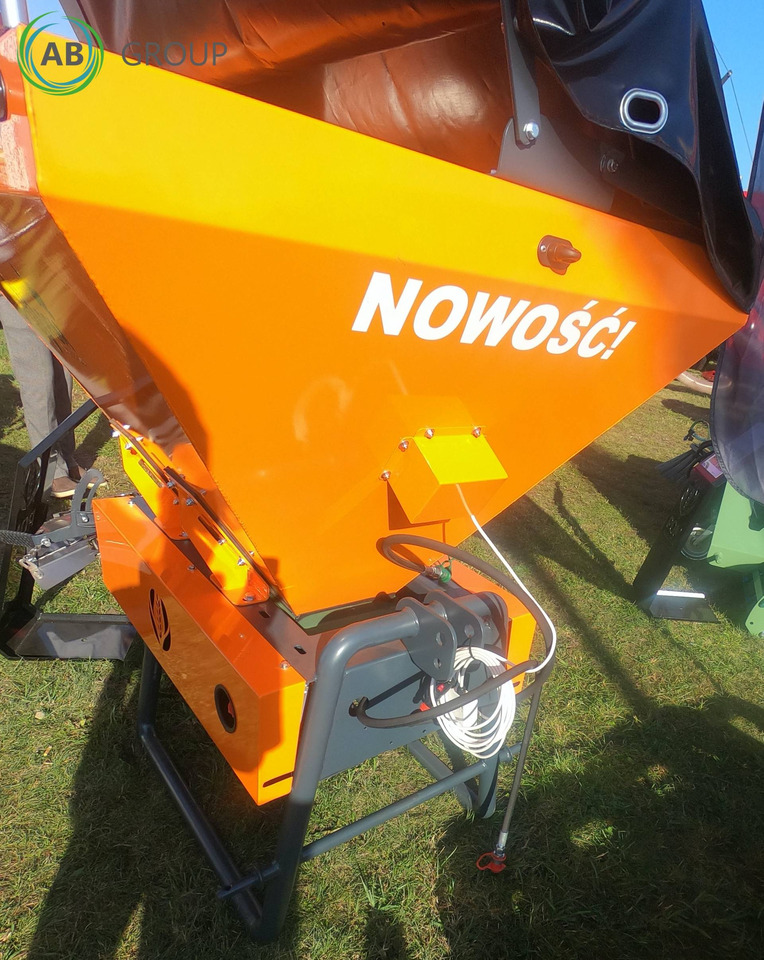 POM Augustów spreader Motyl N031M hydraulic-electric drive - Rastras: foto 4 POM Augustów spreader Motyl N031M hydraulic-electric drive - Rastras: foto 4