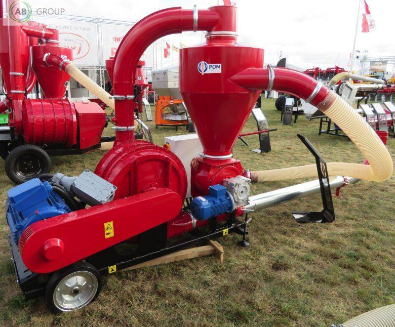 POM Augustów suction and force conveyor with three-impeller ventilator T449/2 - Equipo poscosecha: foto 1 POM Augustów suction and force conveyor with three-impeller ventilator T449/2 - Equipo poscosecha: foto 1