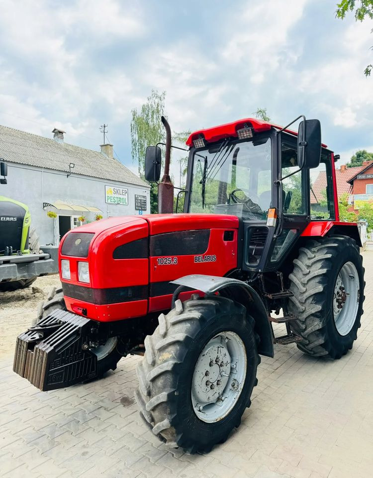 Belarus 1025.3 - Tractor: foto 1 Belarus 1025.3 - Tractor: foto 1