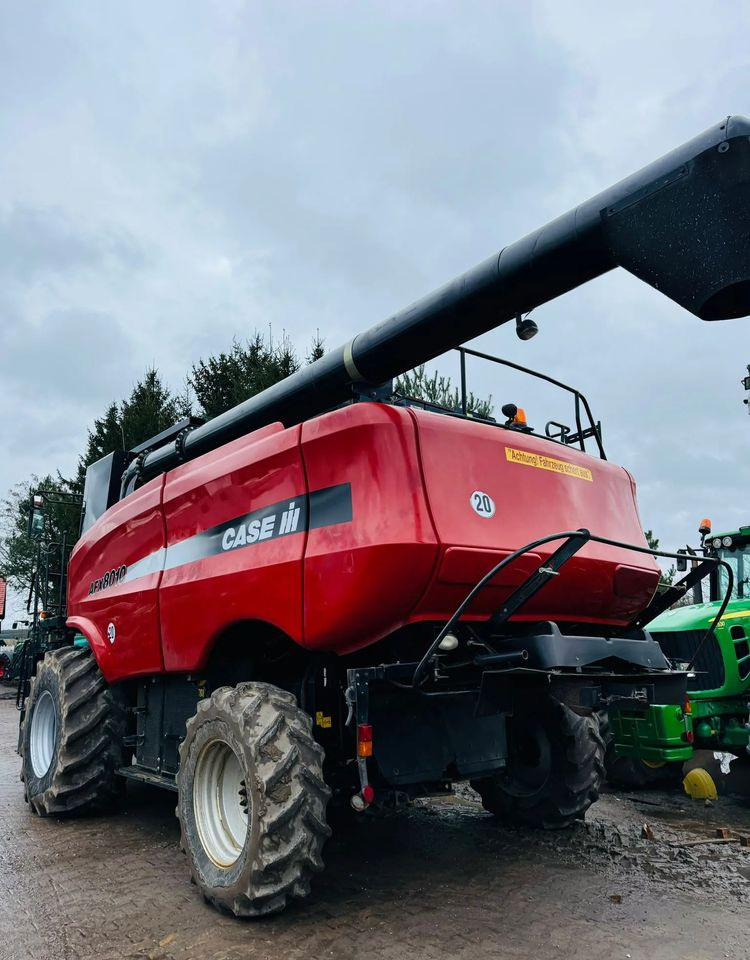 Cosechadora de granos Case IH AFH 8010: foto 7